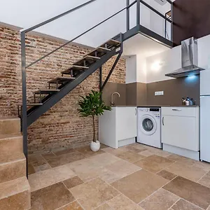 https://atico-duplex-2-con-barbacoa-y-terraza.top-hotels-tarragona.com